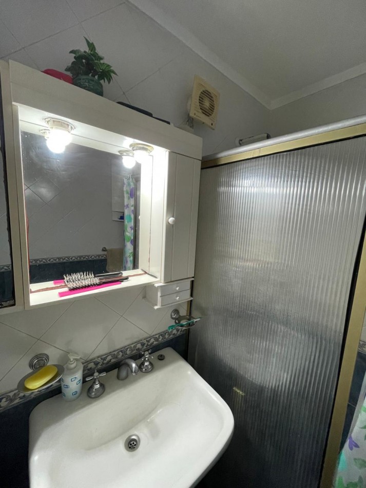 Excelente casa Dos ambientes en centro de miramar